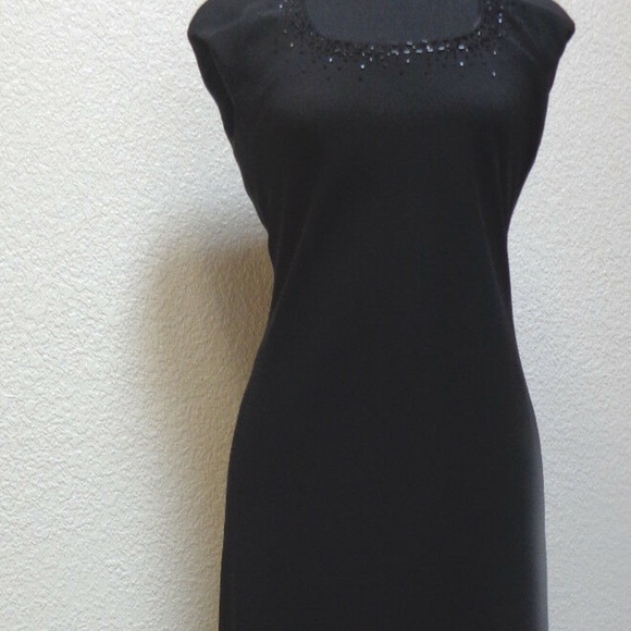 👁️3 for $20 DRESS Women's Lined Back W/Beading Sz 6 - Picture 2 of 10